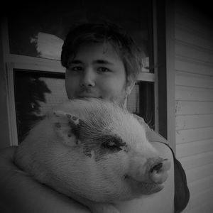 Meet your Posher, Dakota